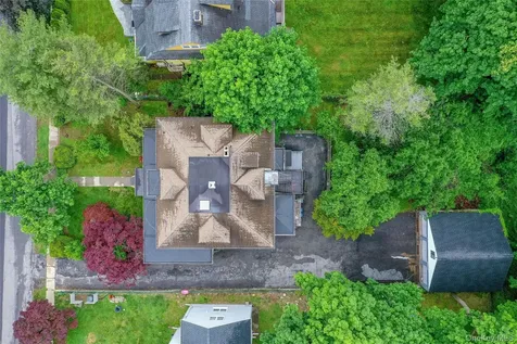 32 Ridgeview Avenue White Plains NY 10606