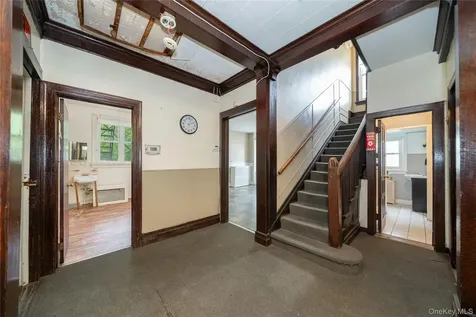 32 Ridgeview Avenue White Plains NY 10606