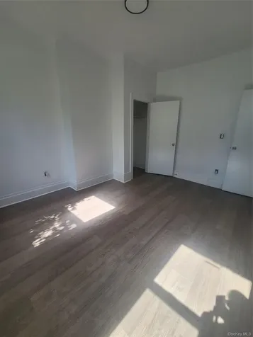 3553 Holland Avenue Bronx NY 10467
