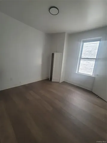 3553 Holland Avenue Bronx NY 10467