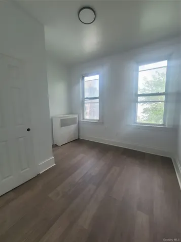 3553 Holland Avenue Bronx NY 10467