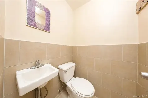 10 Bay Ridge Avenue Brooklyn NY 11220