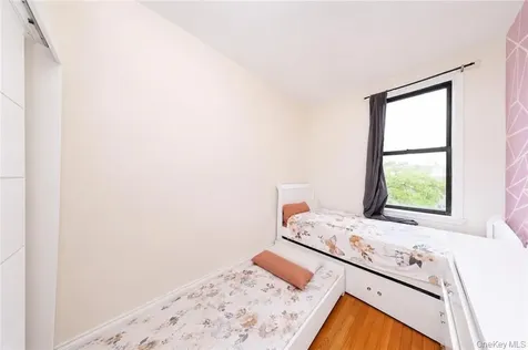 10 Bay Ridge Avenue Brooklyn NY 11220