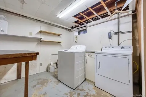 1492 Garden Street East Meadow NY 11554