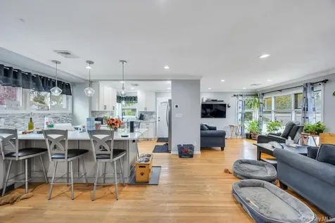 1492 Garden Street East Meadow NY 11554
