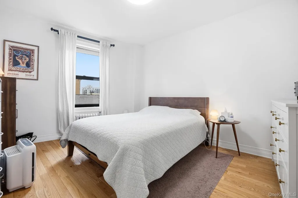 148-09 Northern Boulevard Flushing NY 11354