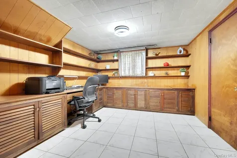247 S Healy Avenue Scarsdale NY 10583