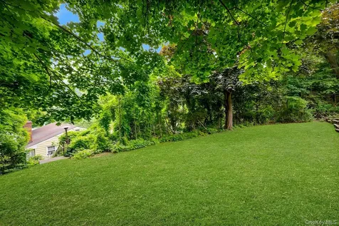 247 S Healy Avenue Scarsdale NY 10583