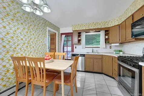247 S Healy Avenue Scarsdale NY 10583