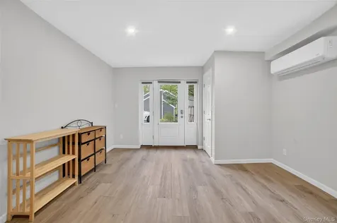 28 Lakeview Drive Yorktown Heights NY 10598