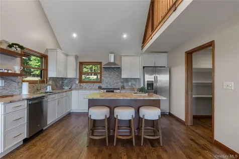 120 Rochester Center Road Accord NY 12404