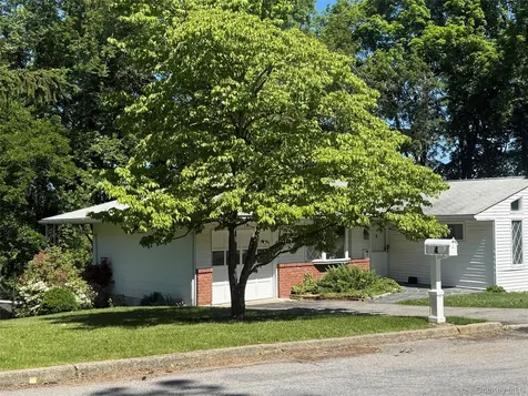 4 Buena Vista Avenue Peekskill NY 10566