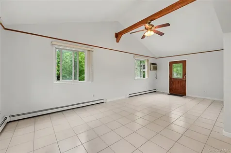 568 Manville Road Pleasantville NY 10570