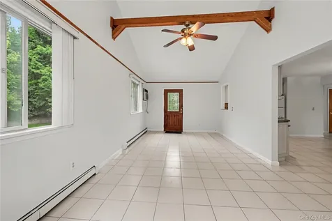 568 Manville Road Pleasantville NY 10570