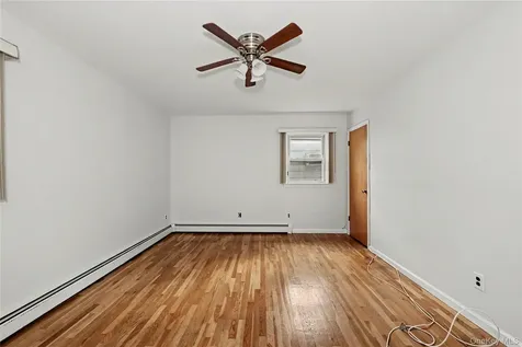 568 Manville Road Pleasantville NY 10570
