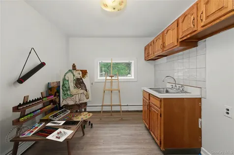 568 Manville Road Pleasantville NY 10570