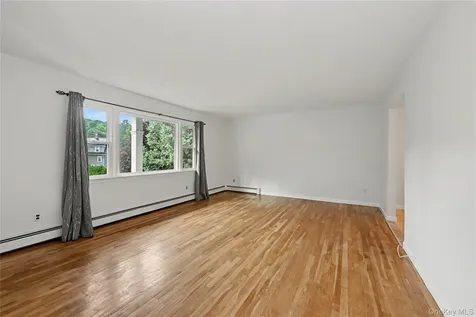 568 Manville Road Pleasantville NY 10570