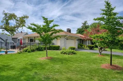 61 Merritt Kingston NY 12401