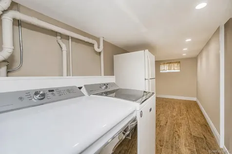 28 Weiner Street Staten Island NY 10309