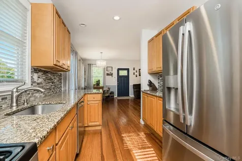 28 Weiner Street Staten Island NY 10309