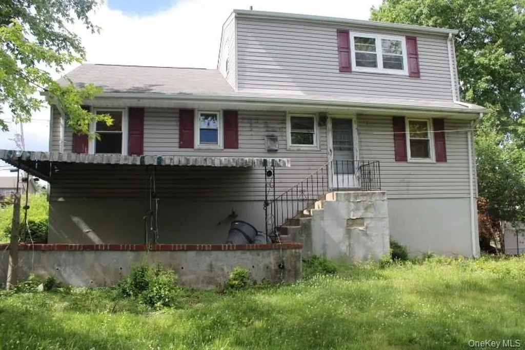 29 E Orchard Street Nanuet NY 10954