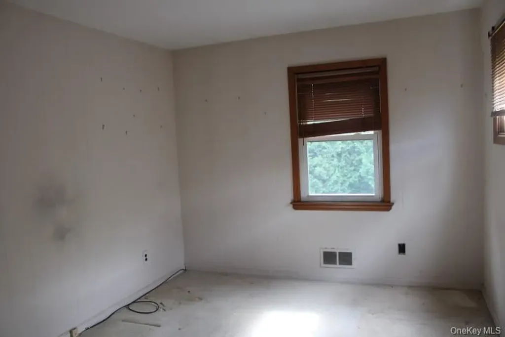 29 E Orchard Street Nanuet NY 10954