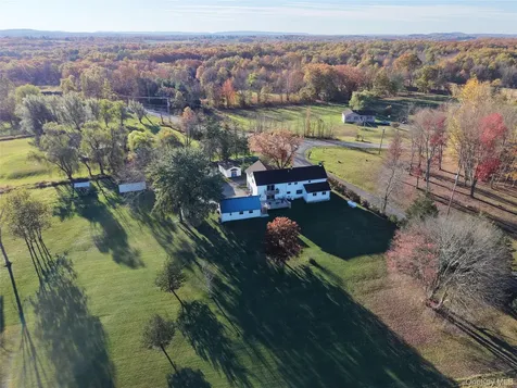 4 Low Road Wallkill NY 12589