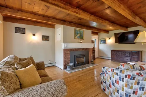 4 Low Road Wallkill NY 12589