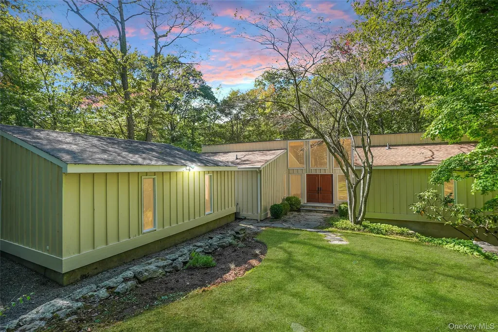 22 Peters Lane Pound Ridge NY 10576
