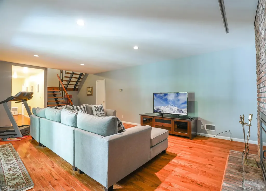 22 Peters Lane Pound Ridge NY 10576