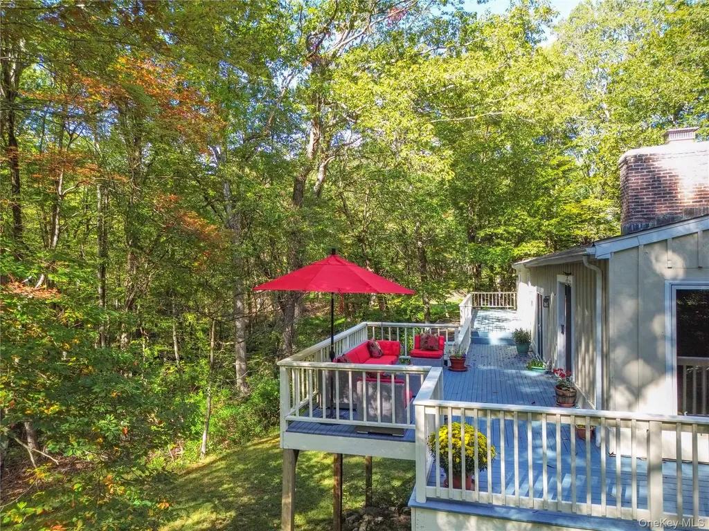 22 Peters Lane Pound Ridge NY 10576