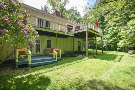 22 Peters Lane Pound Ridge NY 10576