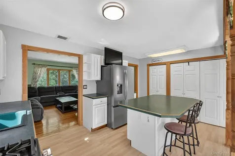 20 Glen Drive Wappingers Falls NY 12590