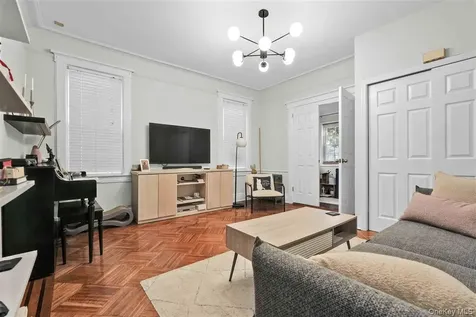 85-29 123rd Street Kew Gardens NY 11415