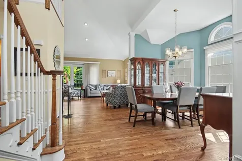 11 Augusta Drive Cortlandt Manor NY 10567