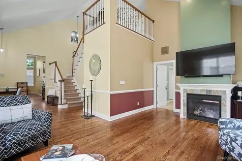 11 Augusta Drive Cortlandt Manor NY 10567