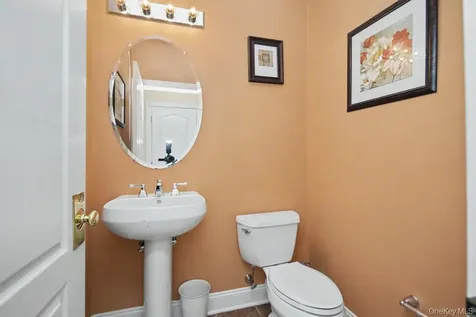 11 Augusta Drive Cortlandt Manor NY 10567