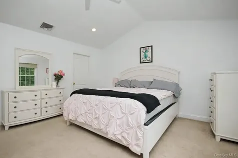 11 Augusta Drive Cortlandt Manor NY 10567