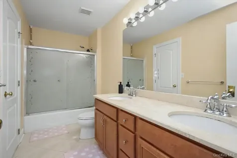 11 Augusta Drive Cortlandt Manor NY 10567