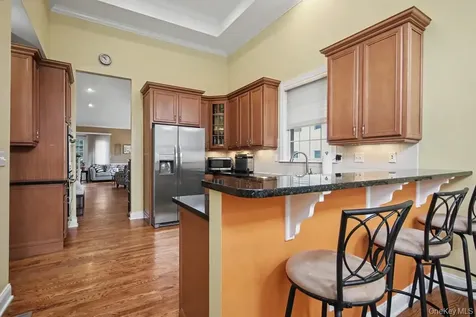 11 Augusta Drive Cortlandt Manor NY 10567