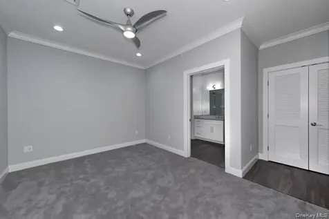 40 Elizabeth Street Farmingdale NY 11735