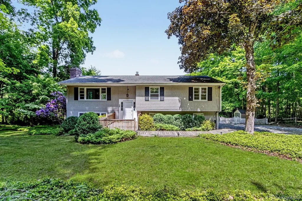 58 Gilbert Street South Salem NY 10590