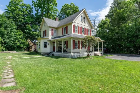 126 Babbitt Road Bedford Hills NY 10507