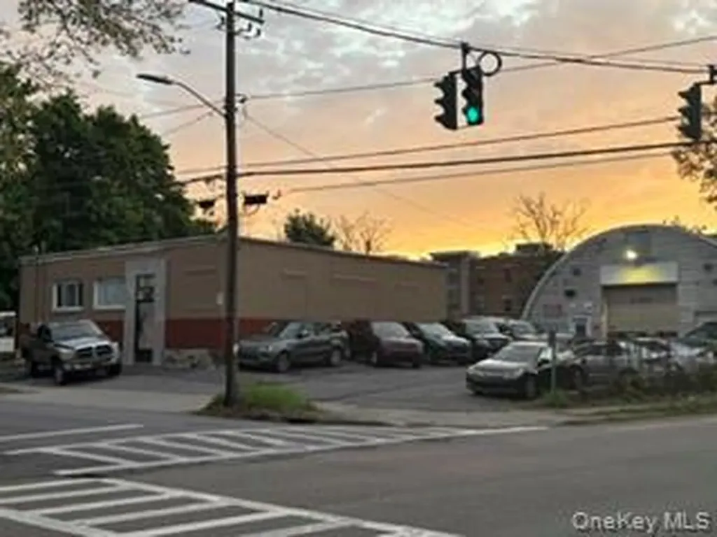 15 N White Street Poughkeepsie NY 12601