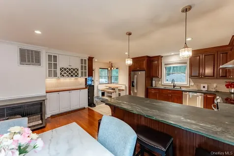 22 Oakbrook Road Ossining NY 10562