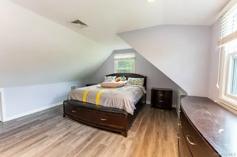 22 Oakbrook Road Ossining NY 10562