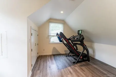 22 Oakbrook Road Ossining NY 10562