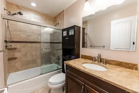 22 Oakbrook Road Ossining NY 10562