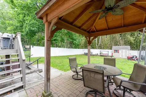 22 Oakbrook Road Ossining NY 10562