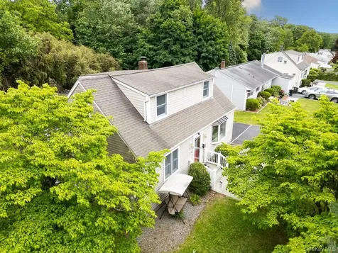 22 Oakbrook Road Ossining NY 10562